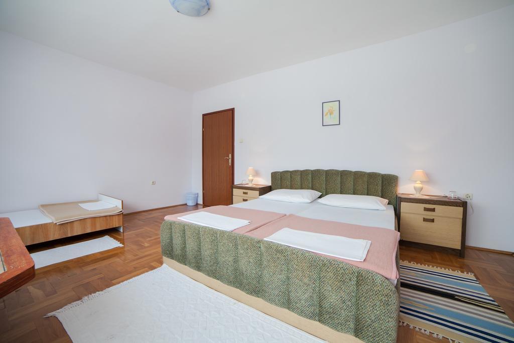 Guest House Hodak Rakovica Zewnętrze zdjęcie